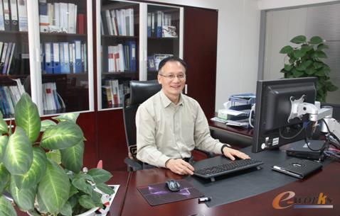 華新水泥股份有限公司助理副總裁 王國(guó)杰先生