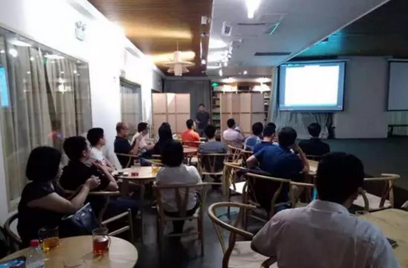 現(xiàn)貨市場中，調(diào)度應(yīng)該為市場主體提供什么數(shù)據(jù)？