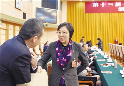 開展河長制立法 進(jìn)一步推動(dòng)水污染防治 ——專訪全國人大代表、浙江省環(huán)保廳廳長方敏