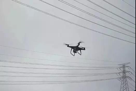 聽說最近輸電線路和鐵塔“火”啦！