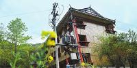 貴州臺(tái)江供電:更換變壓器