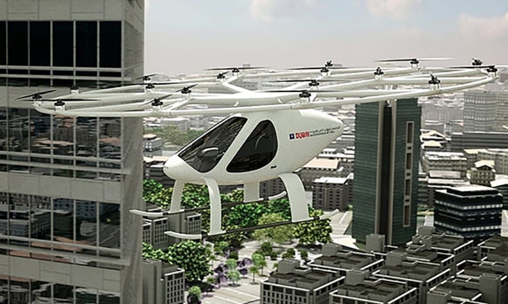 無人車、無人機(jī)、超級高鐵、智慧城市......這是一份來自未來的出行報告
