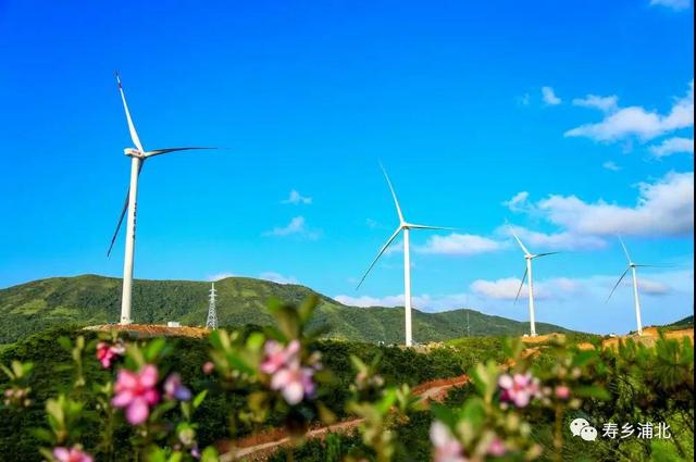 好一個(gè)龐然大物！欽州這個(gè)風(fēng)電站建成這樣啦！