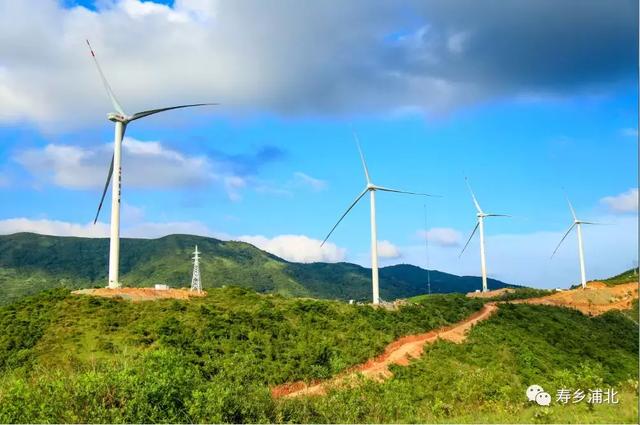 好一個(gè)龐然大物！欽州這個(gè)風(fēng)電站建成這樣啦！