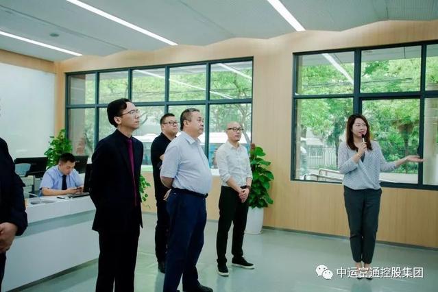 武漢長江新城管委會一行考察上海庚創(chuàng)科技智慧城市實(shí)踐項(xiàng)目