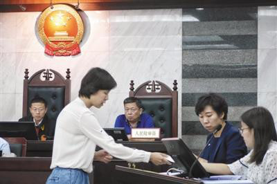 美國特斯拉電動車怎么安全沖出重圍？