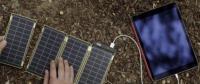 薄如紙片的便攜式太陽能電池板: 兩小時給手機(jī)充滿電