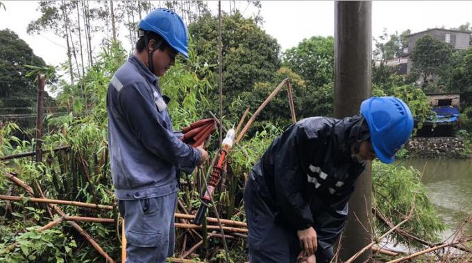      截止9月17日16時，受臺風(fēng)“山竹”影響停電的居民全部恢復(fù)供電。