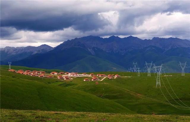 極限挑戰(zhàn)！這條“電力天路”正式投入運營