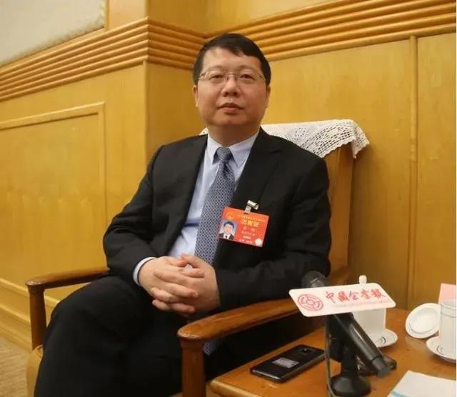 全國(guó)人大代表、貴州六盤(pán)水市市長(zhǎng)李剛：借力大數(shù)據(jù)綜合試驗(yàn)區(qū) 建設(shè)六盤(pán)水5G示范城