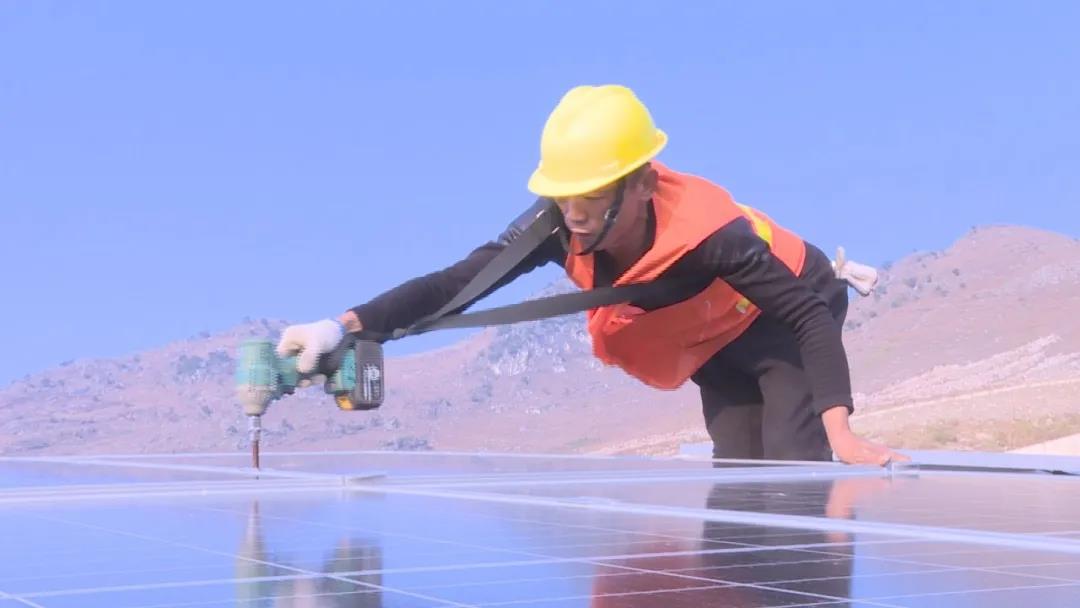 中廣核關(guān)嶺中壩光伏項目220kV匯集站一次帶電成功